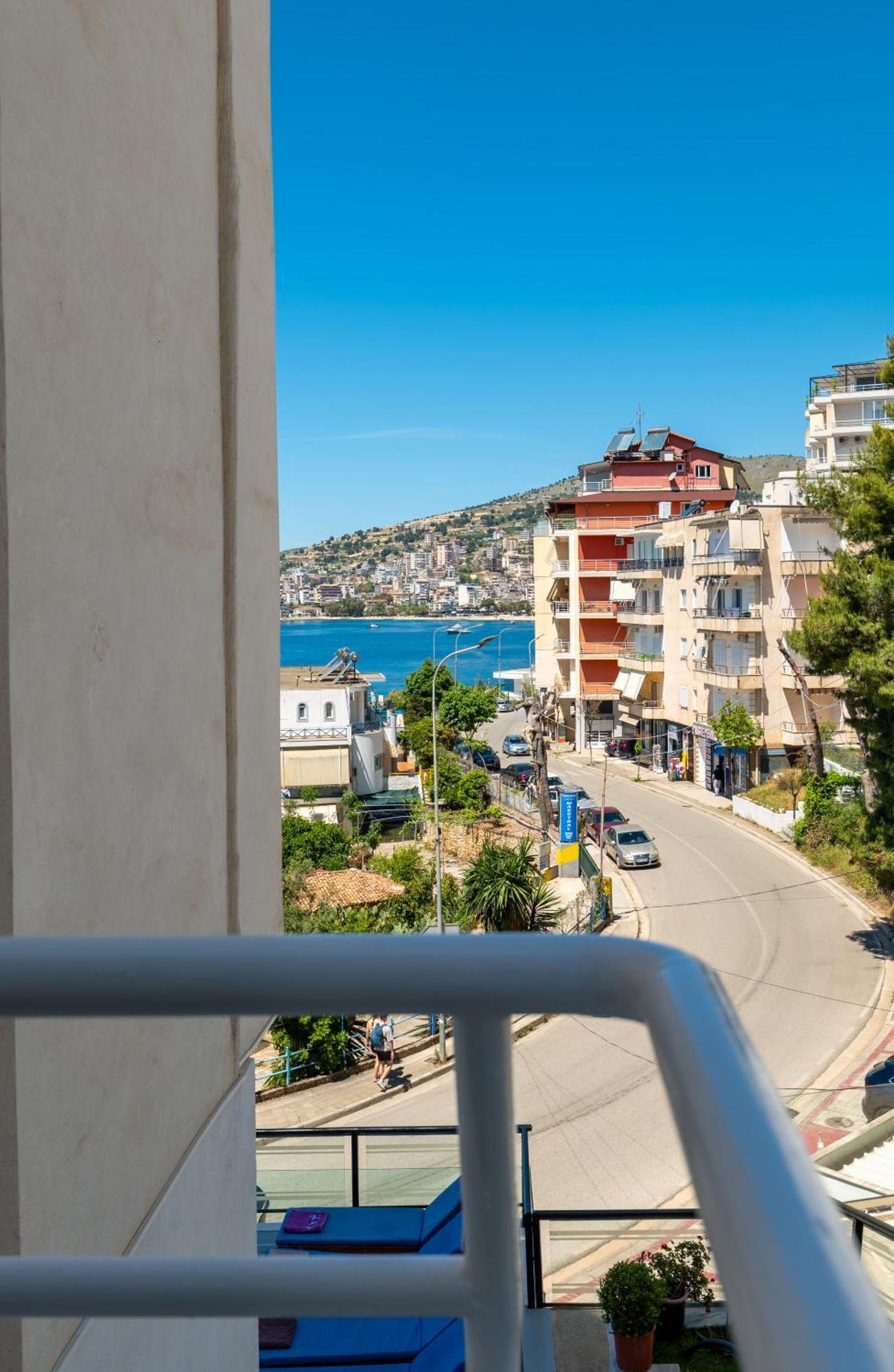 Hotel Vola 4*