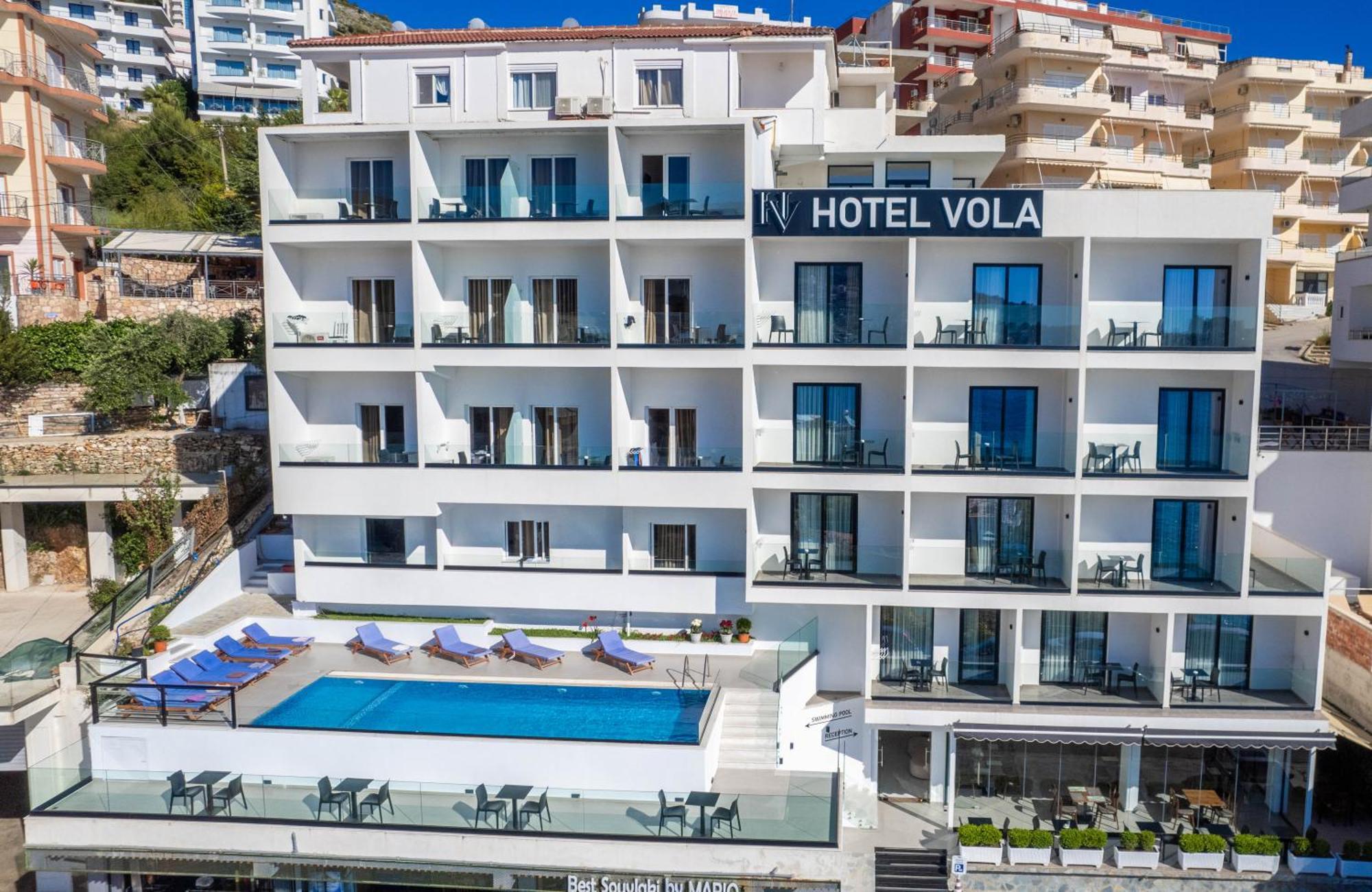Vola Hotel 4*