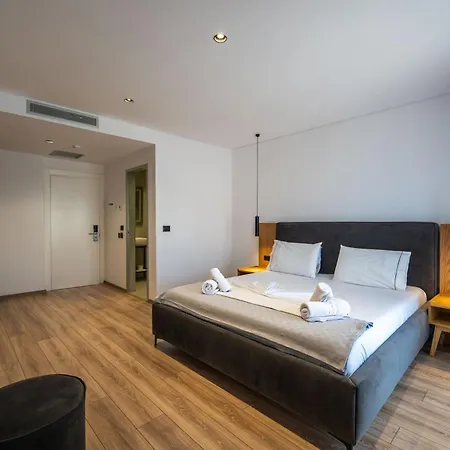 Hotel Vola Sarande Exterior photo